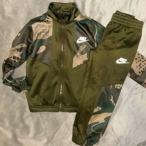 Nike Camo Jogger Set Boys 4-5yrs